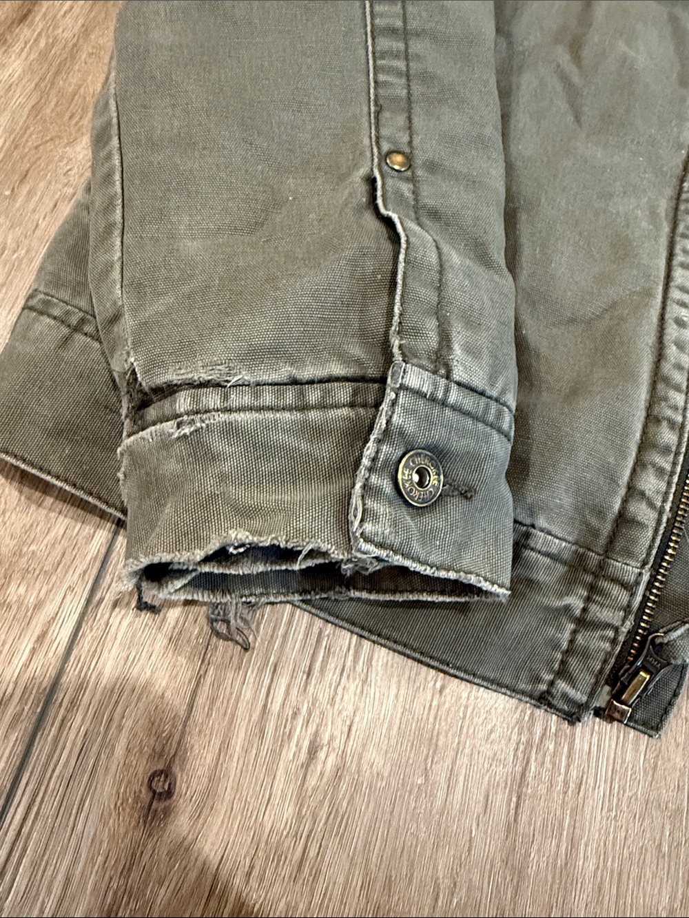 Vintage Rustic Cherokee Men's Olive Canvas Field Jacket with Plaid Lining - Picture 2 of 10
